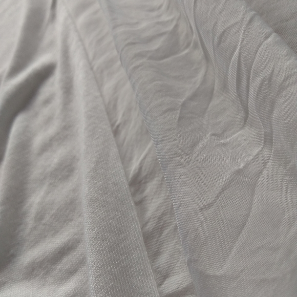 FEMME FATALE White sheer blouse Size M - Picture 9 of 9